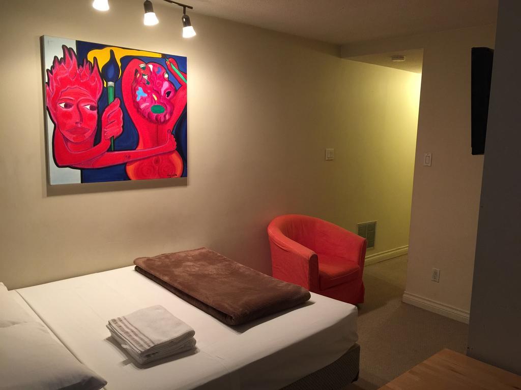 Adas Guesthouse โตรอนโต ห้อง รูปภาพ